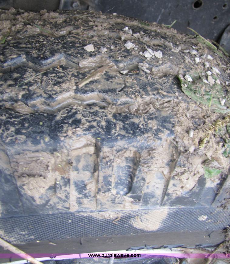 image for item 5263 1980 International S2500 semi truck