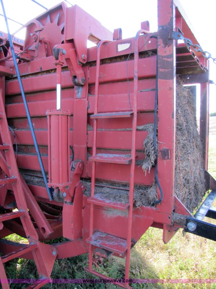 image for item 5271 Case IH 8580 4x4 large square baler