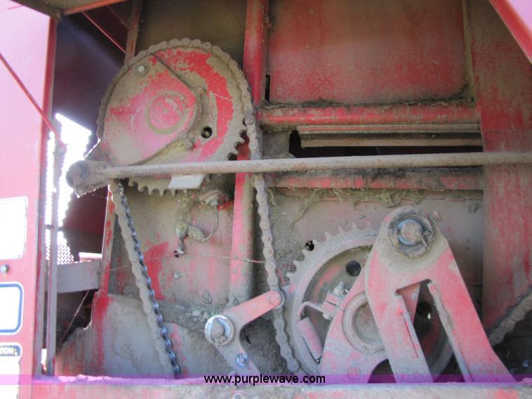 image for item 5271 Case IH 8580 4x4 large square baler