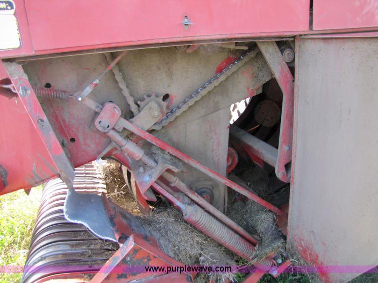 image for item 5271 Case IH 8580 4x4 large square baler