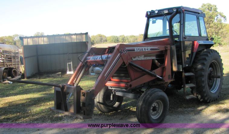 image for item 5279 1984 Case IH 2294 tractor with Koyker 5K front-end loader