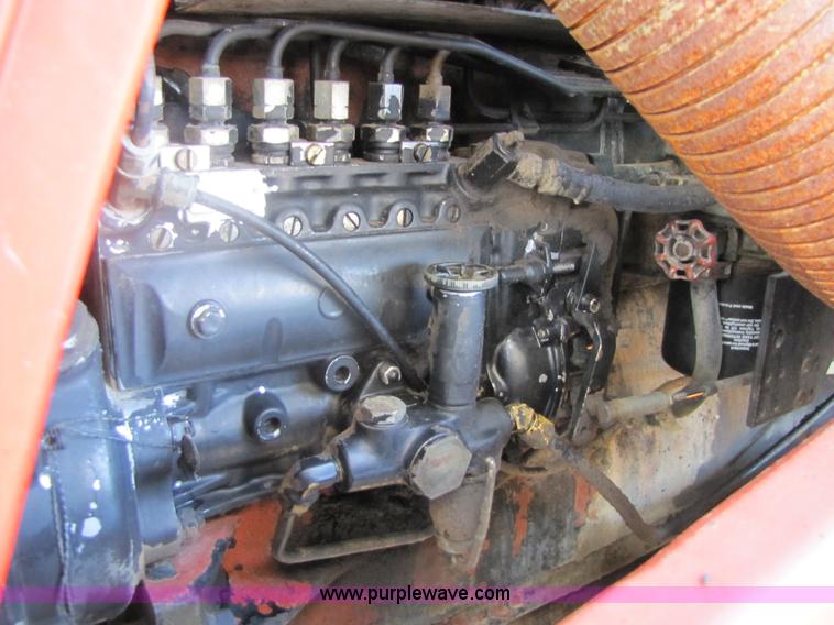 image for item 5279 1984 Case IH 2294 tractor with Koyker 5K front-end loader