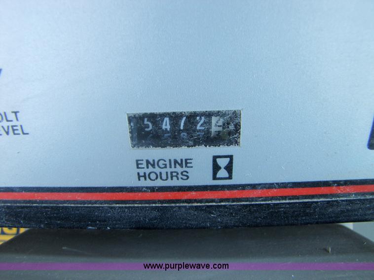 image for item 5279 1984 Case IH 2294 tractor with Koyker 5K front-end loader