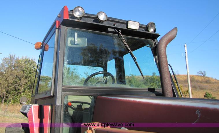 image for item 5279 1984 Case IH 2294 tractor with Koyker 5K front-end loader