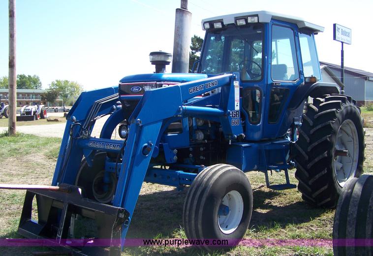 image for item 7400 1990 Ford 8630 tractor with loader