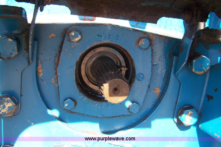 image for item 7400 1990 Ford 8630 tractor with loader