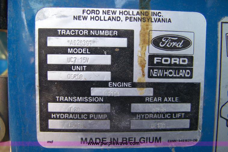 image for item 7400 1990 Ford 8630 tractor with loader