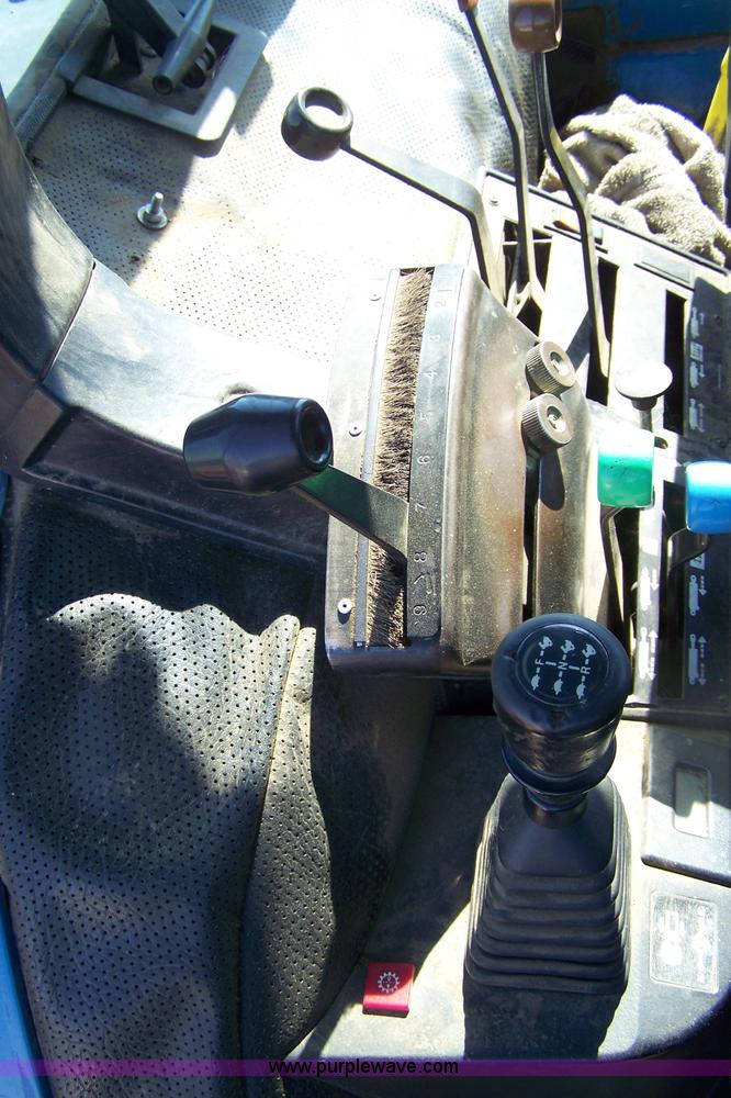 image for item 7400 1990 Ford 8630 tractor with loader