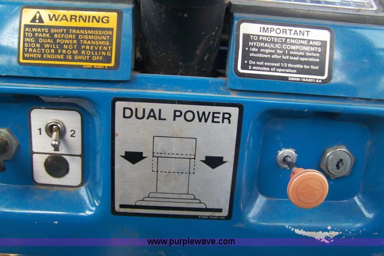 image for item 7401 1983 Ford TW25 tractor