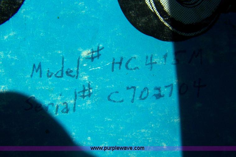 image for item 7401 1983 Ford TW25 tractor