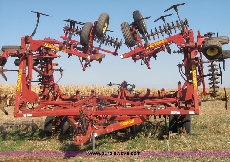 image for item 7800 1995 Sunflower 3060-42 Fallow-King