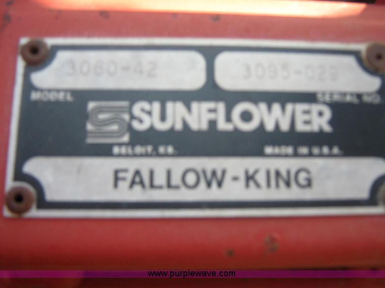 image for item 7800 1995 Sunflower 3060-42 Fallow-King