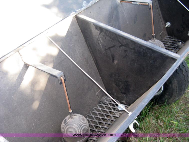 image for item 8027 Plot Master 800 feed plot drill with 93.5" fold-down roller/compactor attachemnt