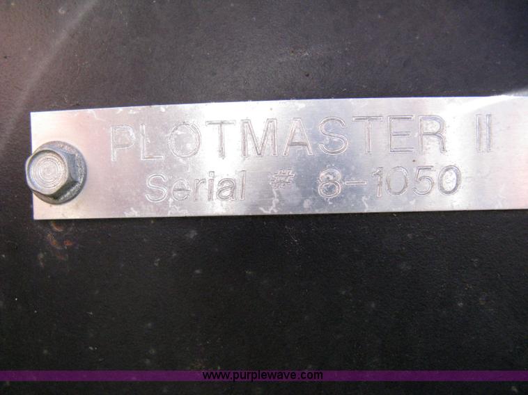 image for item 8027 Plot Master 800 feed plot drill with 93.5" fold-down roller/compactor attachemnt