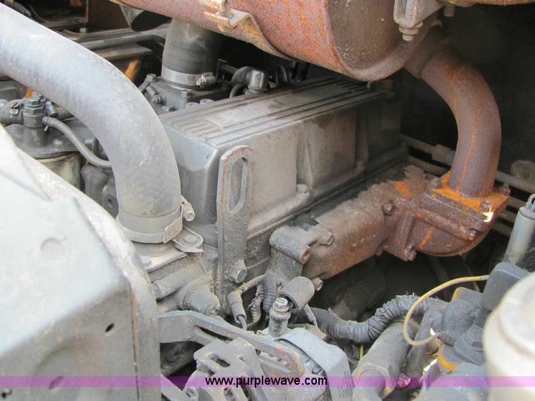 image for item 1006 1997 Daewoo DSL801-U skid steer