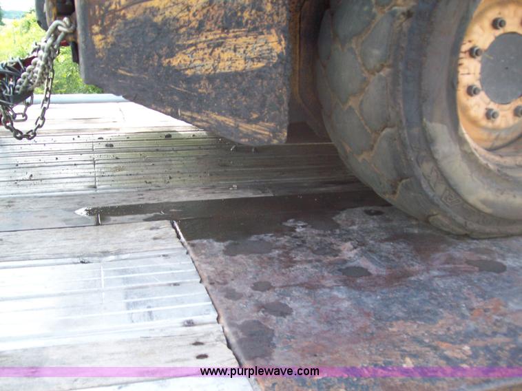 image for item 1006 1997 Daewoo DSL801-U skid steer