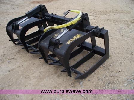 image for item 1301 Wildcat 65" heavy duty grapple bucket