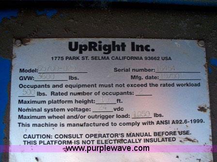 image for item 1305 2000 Up Right MX 19 electric scissor lift