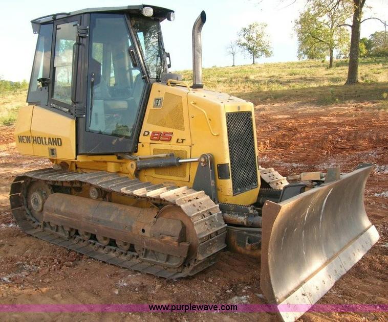 image for item 1610 2006 New Holland D85LT dozer
