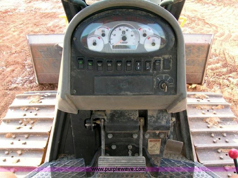 image for item 1610 2006 New Holland D85LT dozer