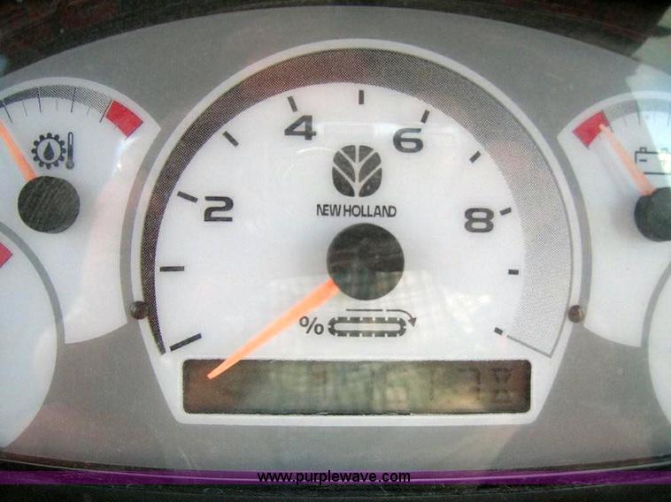 image for item 1610 2006 New Holland D85LT dozer