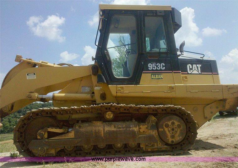 image for item 1701 1999 Caterpillar 953C track loader