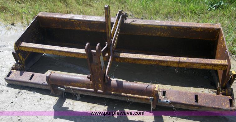 image for item 1954 Three point box blade