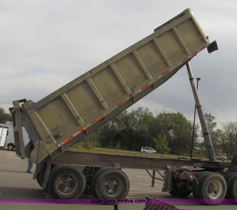 image for item 2104 1967 TEC 24' aluminum dump bed trailer