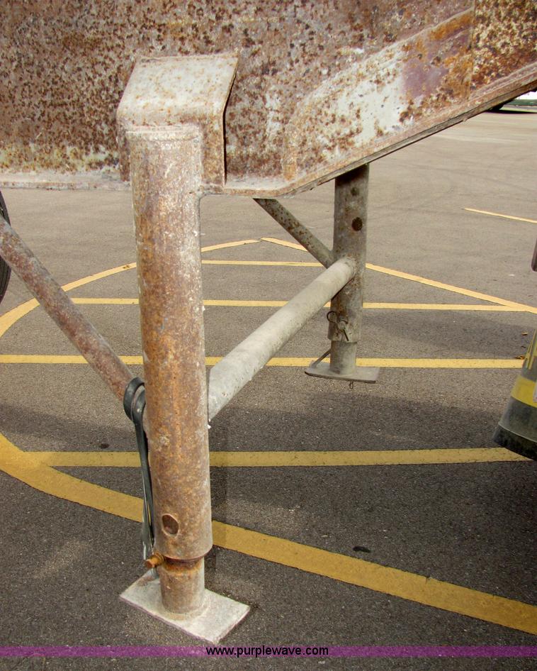 image for item 2104 1967 TEC 24' aluminum dump bed trailer