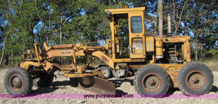 image for item 2511 Galion 104H motor grader