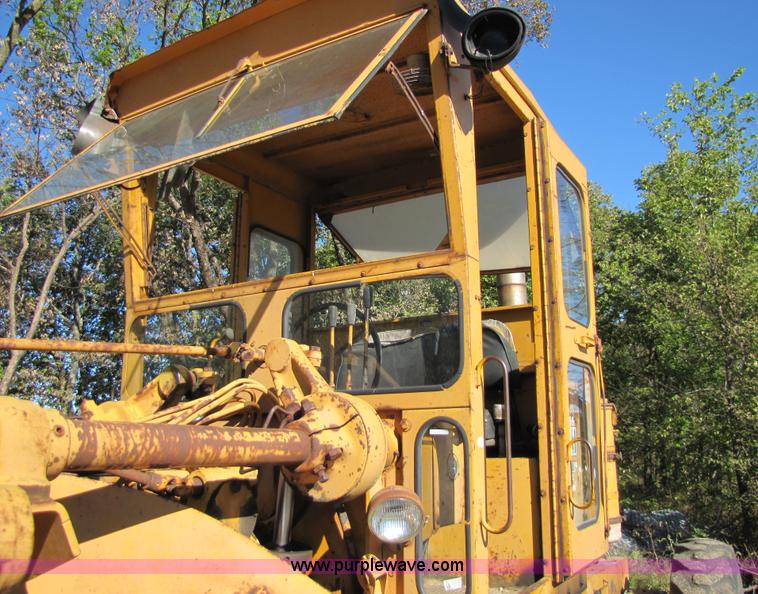 image for item 2511 Galion 104H motor grader