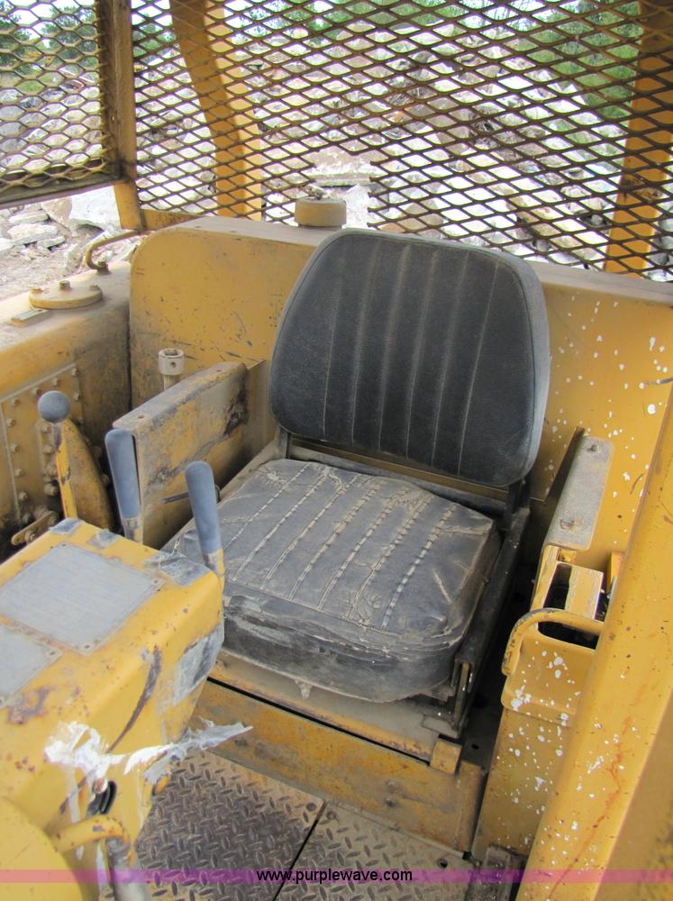 image for item 3440 1969 Caterpillar D7E dozer