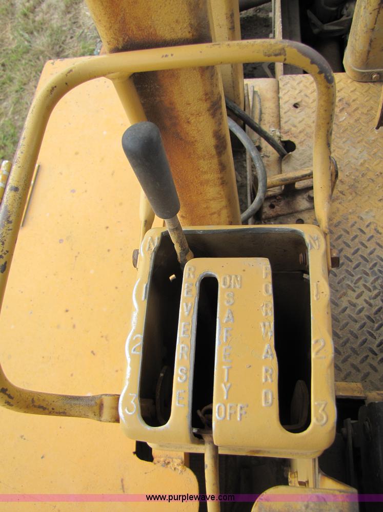 image for item 3440 1969 Caterpillar D7E dozer