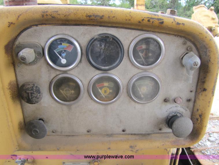 image for item 3440 1969 Caterpillar D7E dozer