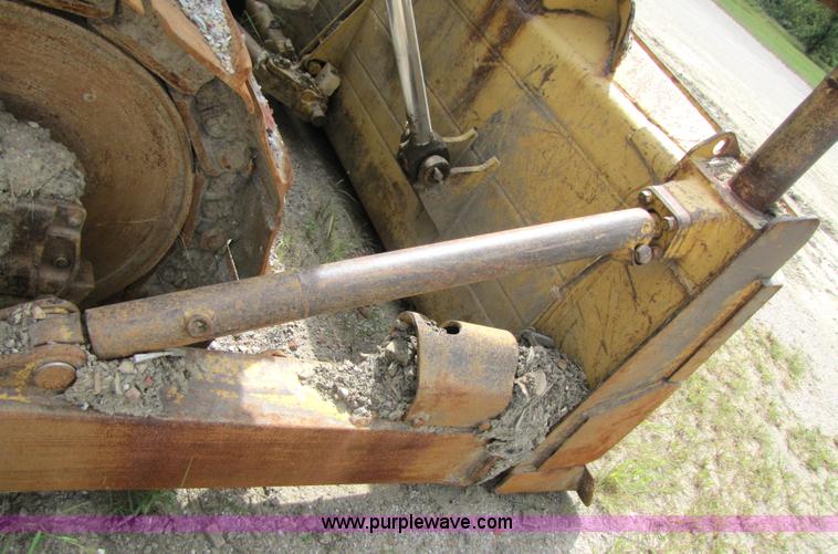 image for item 3440 1969 Caterpillar D7E dozer