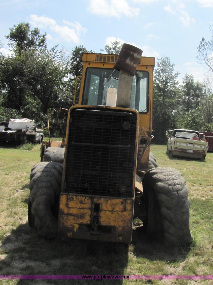 image for item 3441 John Deere 646C wheel loader