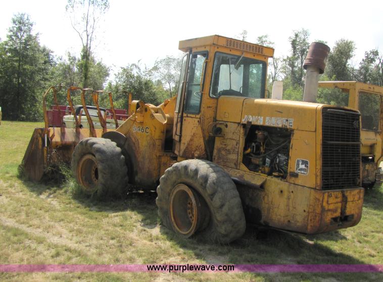 image for item 3441 John Deere 646C wheel loader