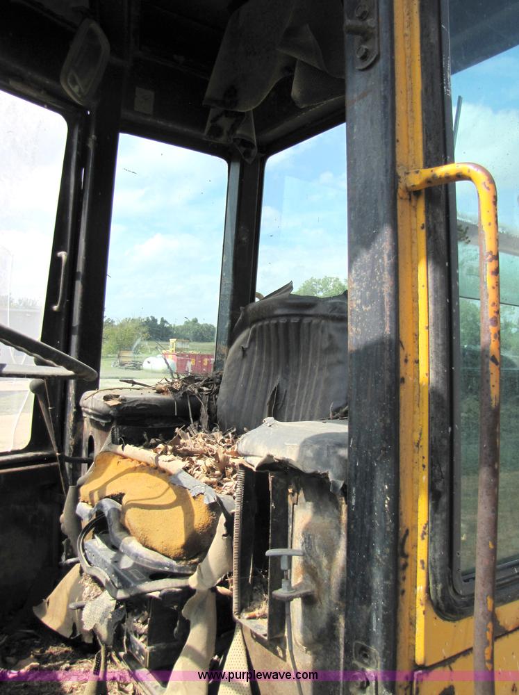 image for item 3441 John Deere 646C wheel loader