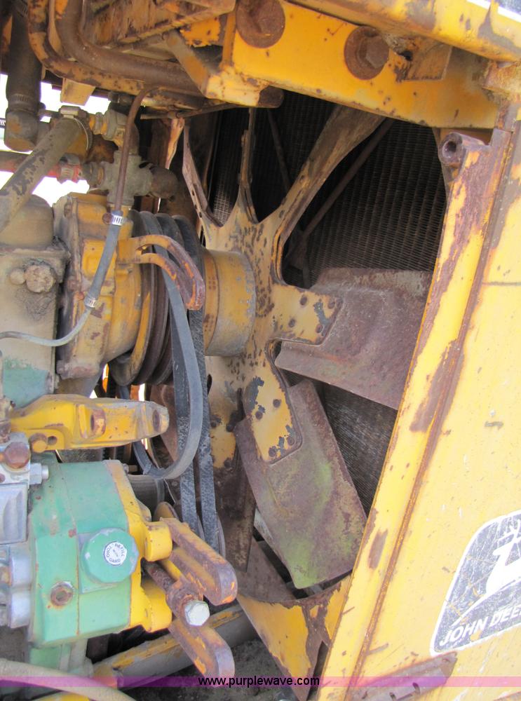 image for item 3441 John Deere 646C wheel loader