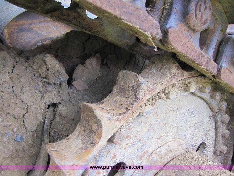 image for item 3443 1972 Caterpillar D5 dozer