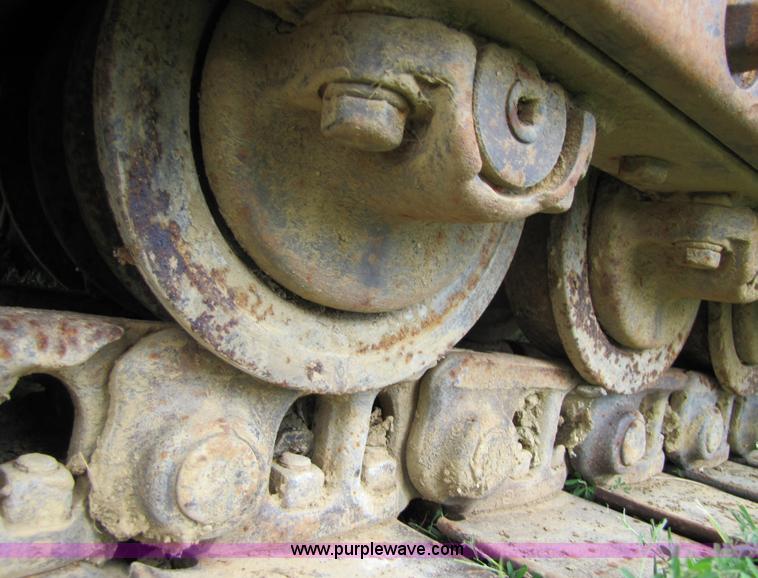 image for item 3443 1972 Caterpillar D5 dozer