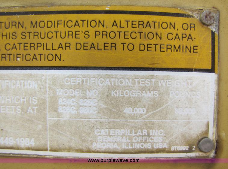 image for item 3446 Caterpillar 826C compactor