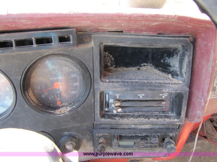 image for item 3576 1981 GMC Topkick C7D064 dump truck