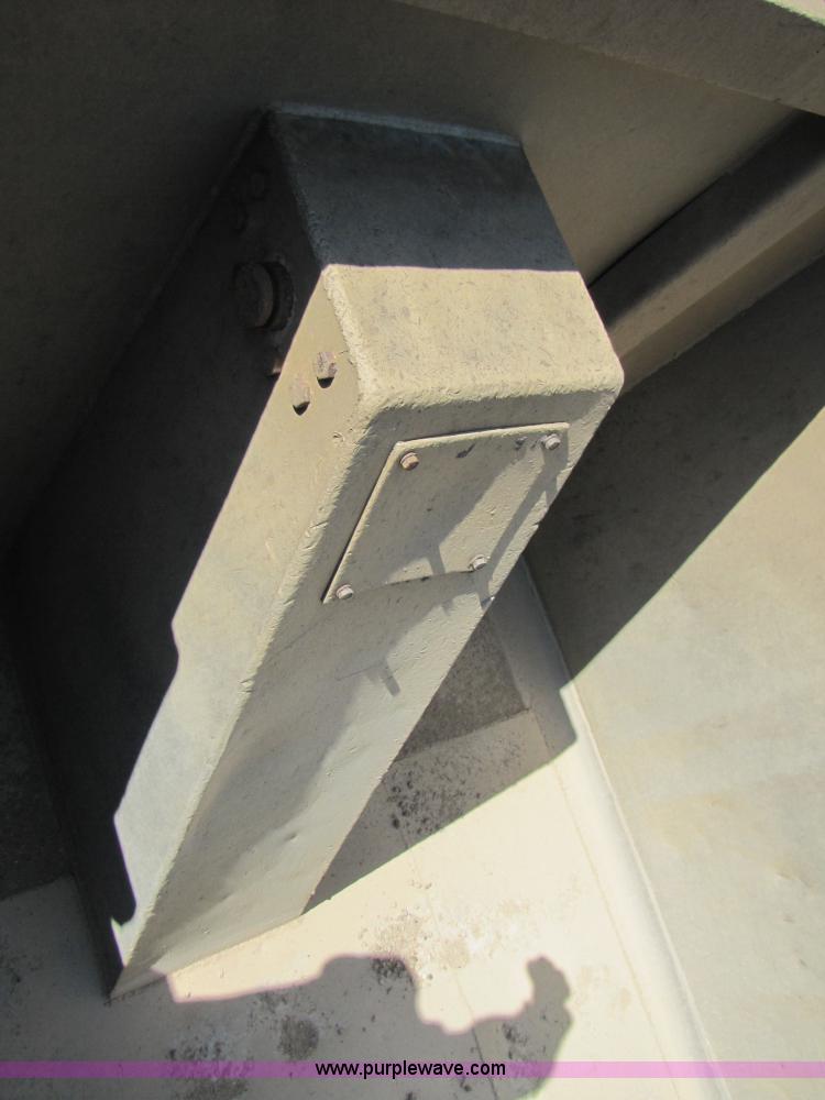 image for item 3576 1981 GMC Topkick C7D064 dump truck