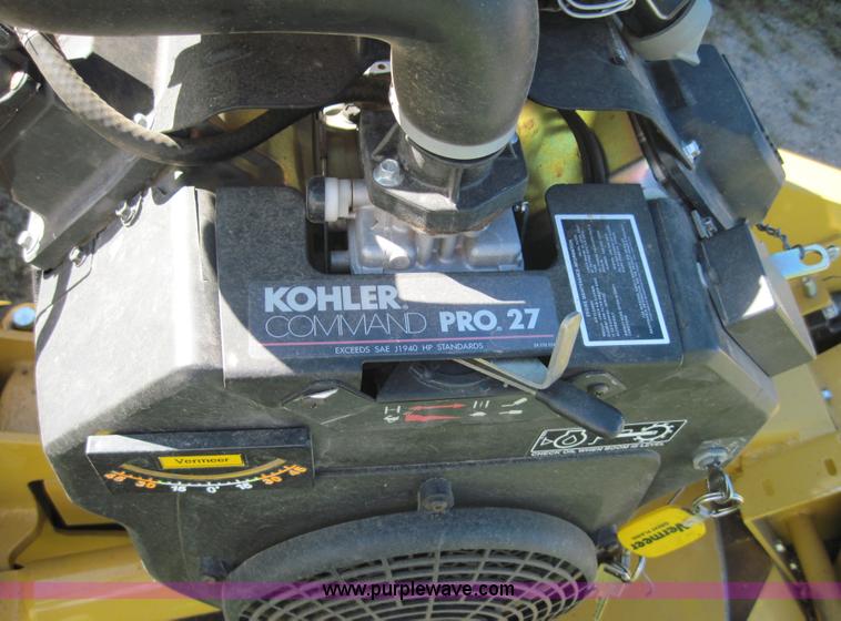 image for item 4117 2007 Vermeer SC252 stump cutter