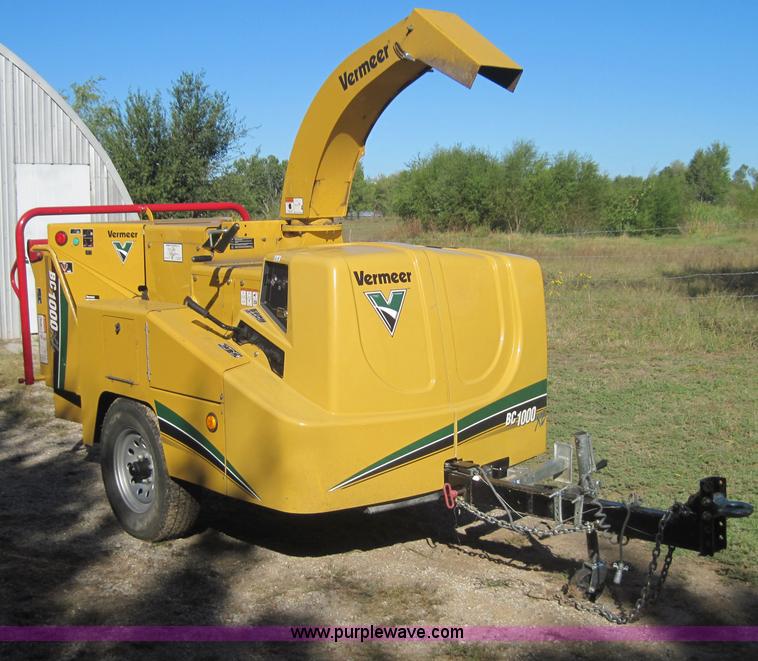 image for item 4118 2008 Vermeer BC1000XL brush chipper