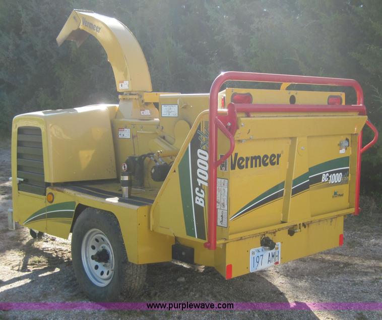 image for item 4118 2008 Vermeer BC1000XL brush chipper