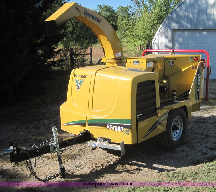 image for item 4118 2008 Vermeer BC1000XL brush chipper