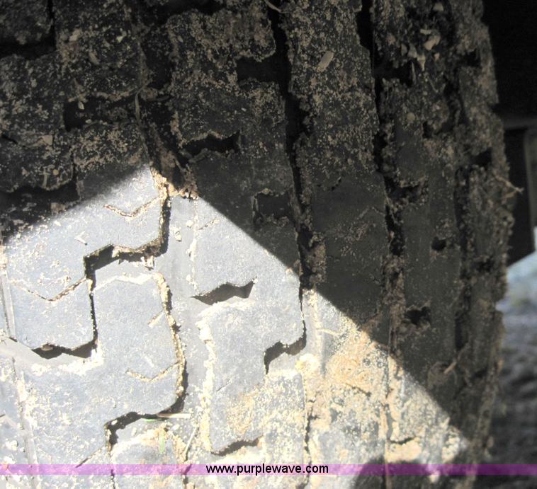 image for item 4118 2008 Vermeer BC1000XL brush chipper