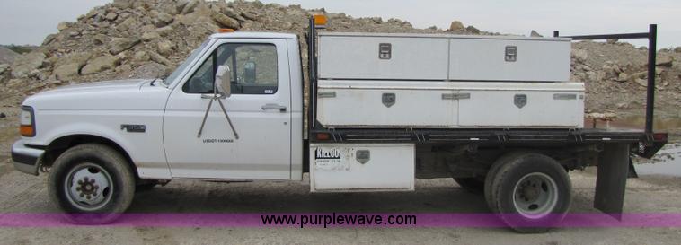 image for item 4762 1995 Ford F350 dually flatbed truck
